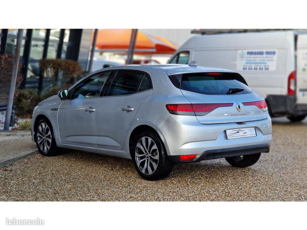 RENAULT MEGANE Mégane 1.5 Blue dCi - 115 2023 IV BERLINE Evolution PHASE 2 (image 14)