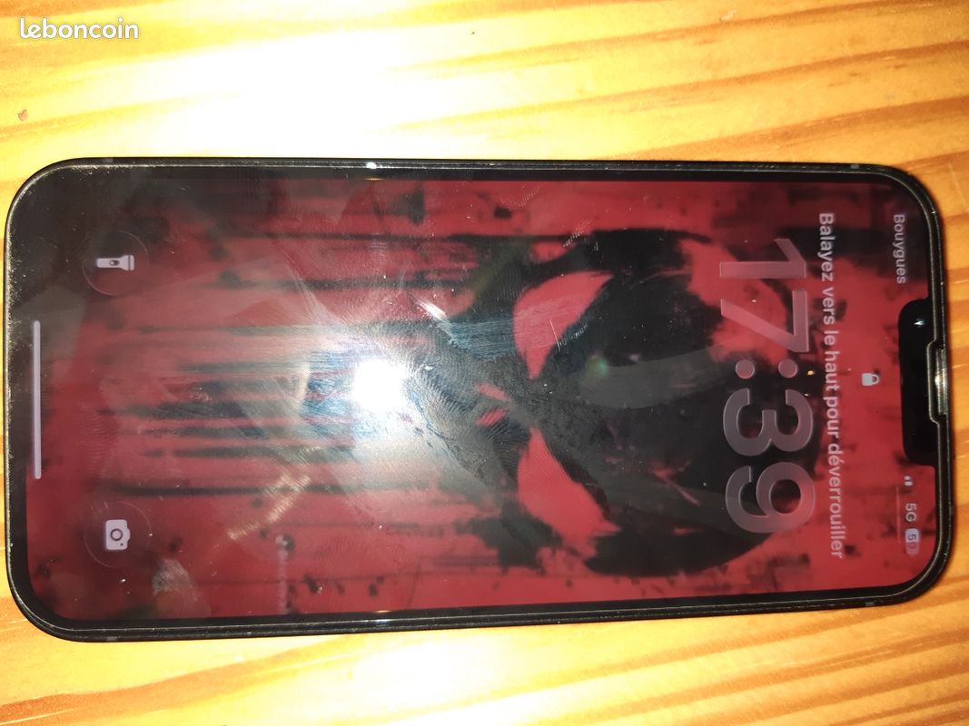 Un téléphone (image 2)