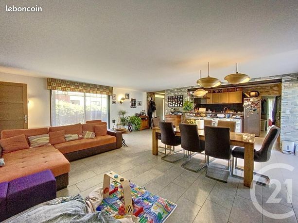 Maison 7 pièces 135 m²