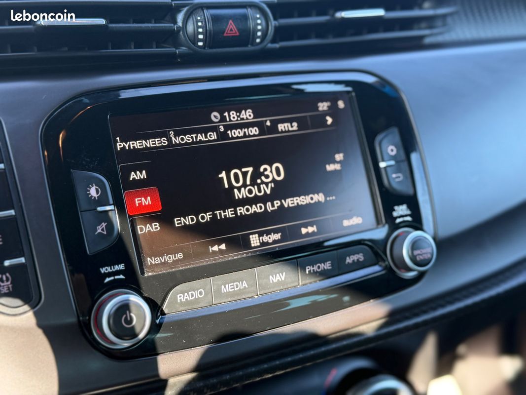 Alfa Romeo Giulietta Serie 2 2.0 JTDM 150ch Lusso – Gps – Clim – Révisée & garantie 6 mois (image 24)