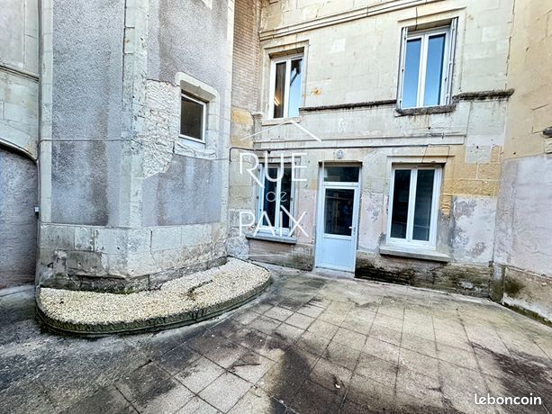 https://img.leboncoin.fr/api/v1/lbcpb1/images/9a/a8/50/9aa850cc4631694c5e9511f619621be71a0075ee.jpg?rule=ad-image