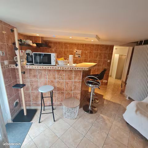 Superbe studio avec piscine partagée (en option) (image 10)