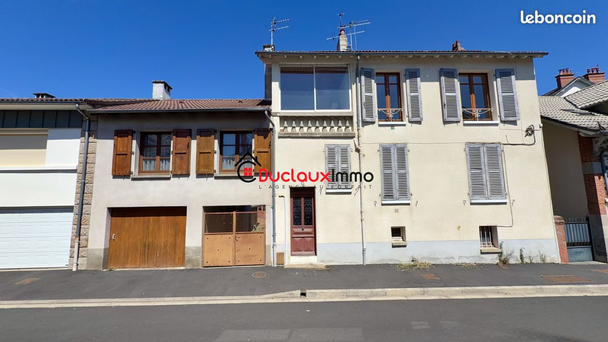 Immeuble 202 m² · à Aurillac · 202 m² · 183 990 €