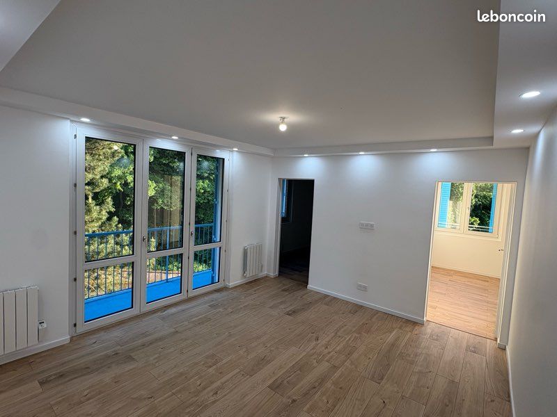 Appartement 5 pièces 100 m² · à Jœuf · 100 m² · 900 €/mois
