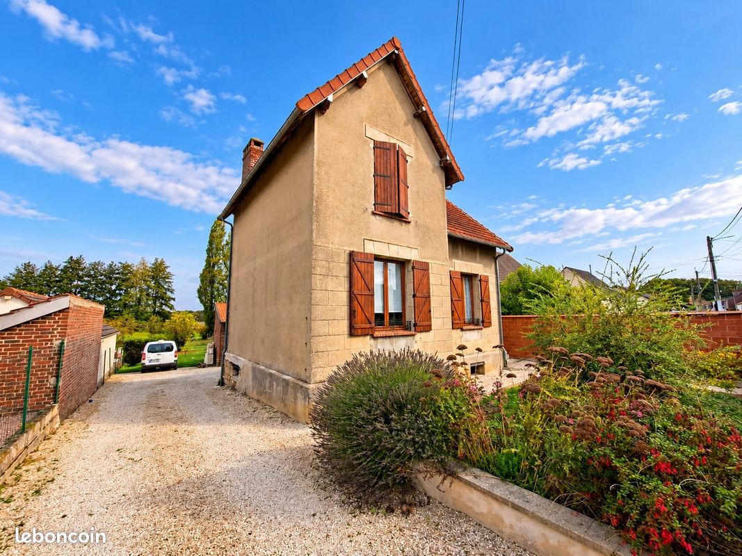 Maison 3 pièces 77 m² · à Bailly · 77 m² · 186 000 €