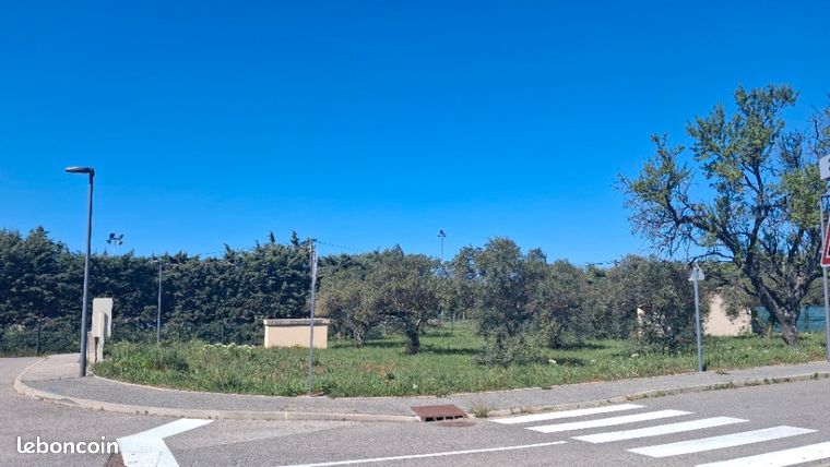 Terrain 297 m² Aups