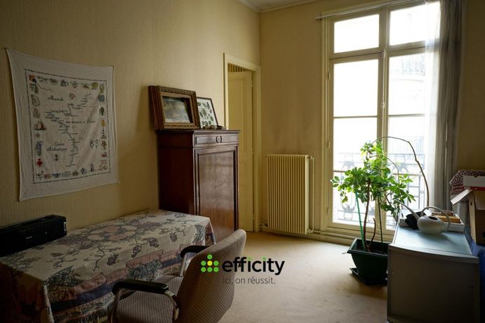 Appartement a vendre  - 5 pièce(s) - 131 m2 - Surfyn