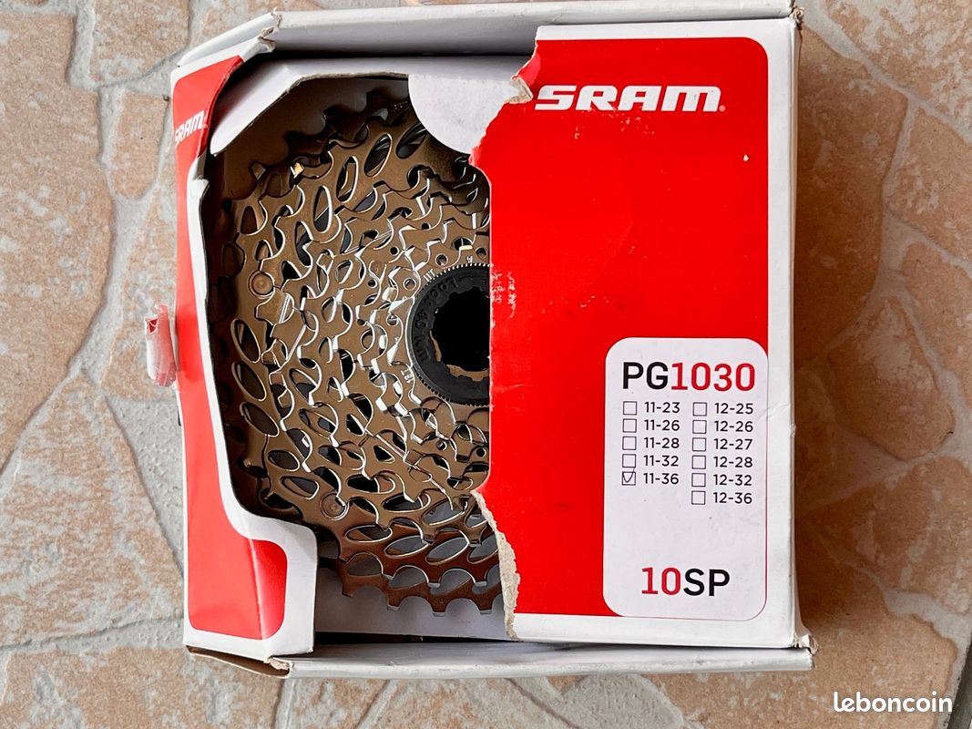 Cassette SRAM PG-1030 11-36T - Pour Vélo, Araignée Aluminium, Pignons Acier, 395g