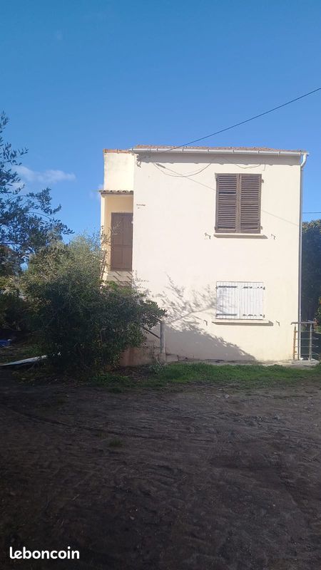 Appartement 2 pièces 54 m² · à Aléria · 54 m² · 120 000 €