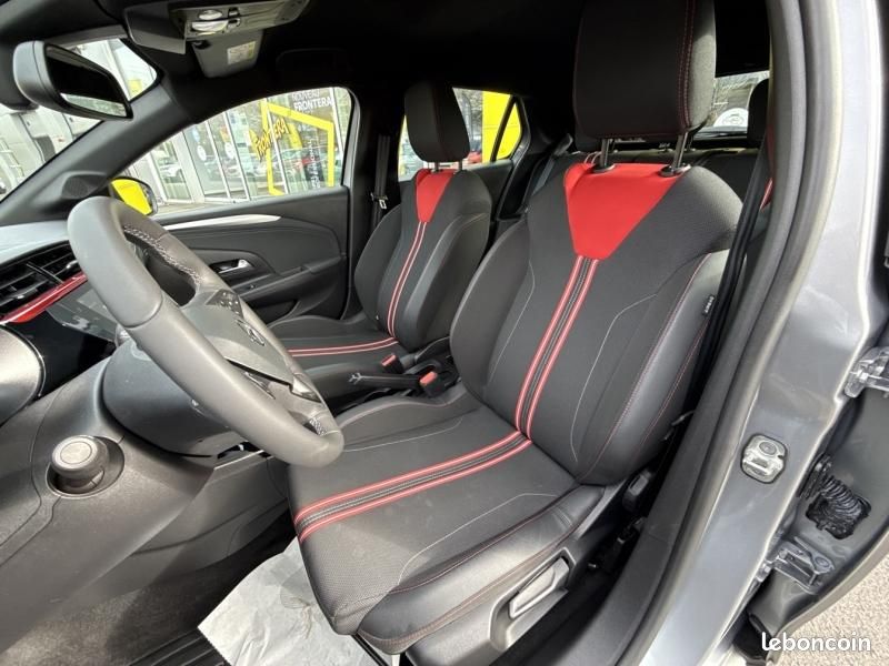 Opel Corsa 1.2 Turbo 100ch GS (image 11)