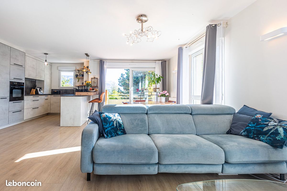 Appartement 4 pièces 100 m² · à Charvonnex · 100 m² · 416 900 €