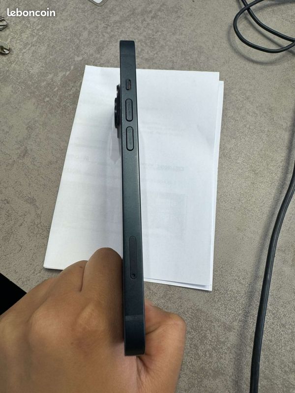 Iphone 14 (image 5)