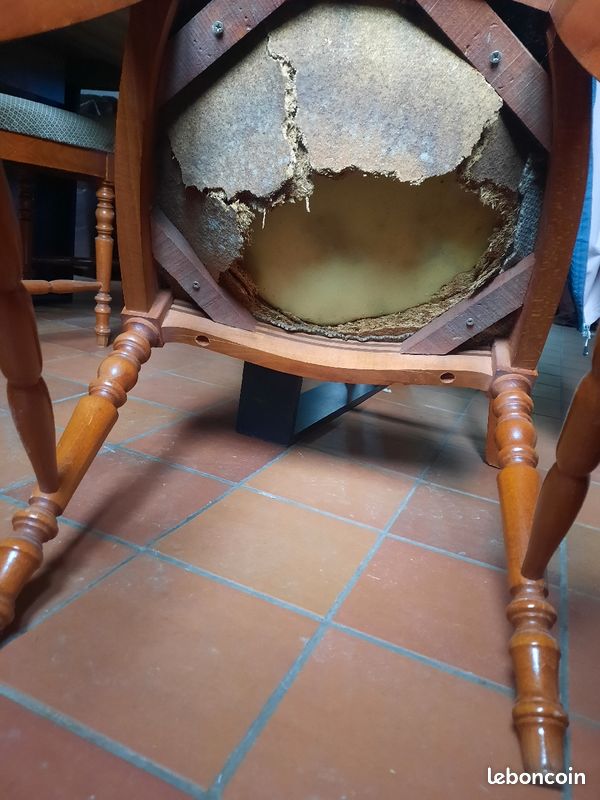 Chaise ancienne (image 3)