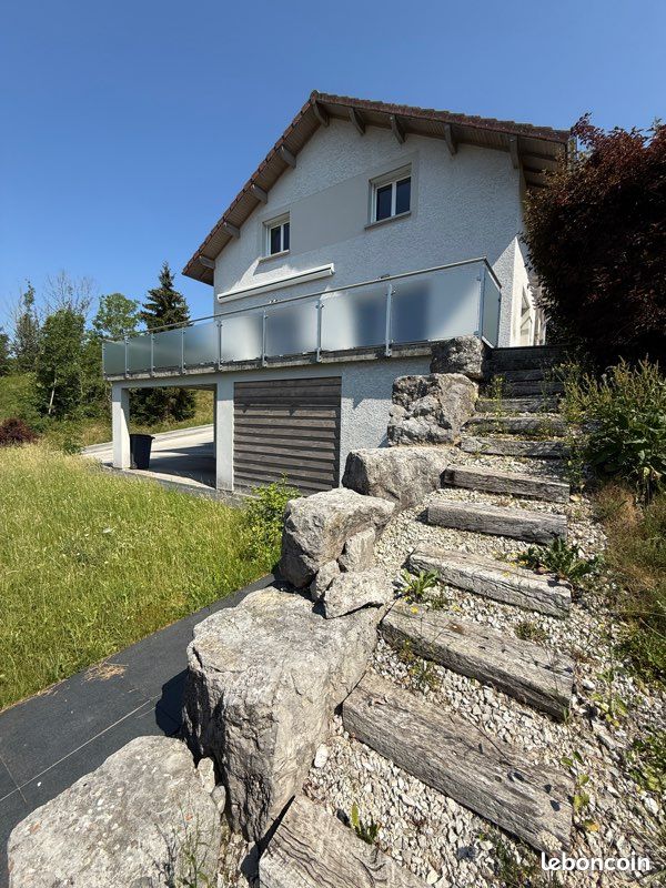 Maison 5 pièces 167 m² · à Jougne · 167 m² · 610 000 €