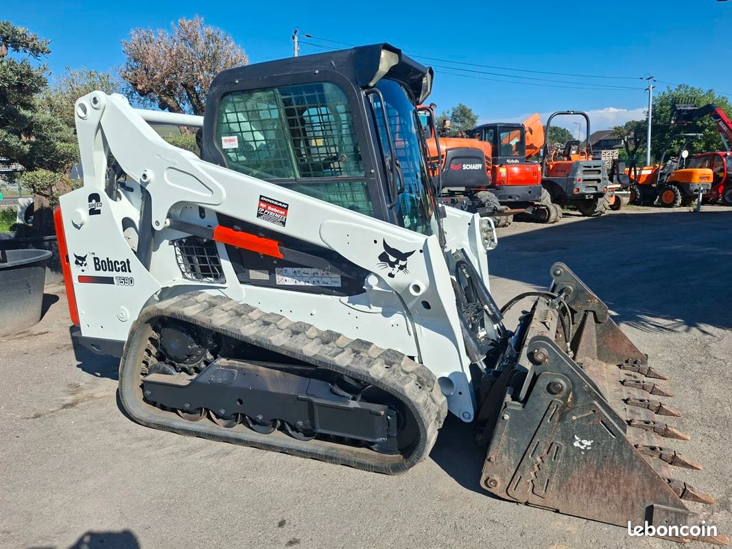 Bobcat T590 (image 3)