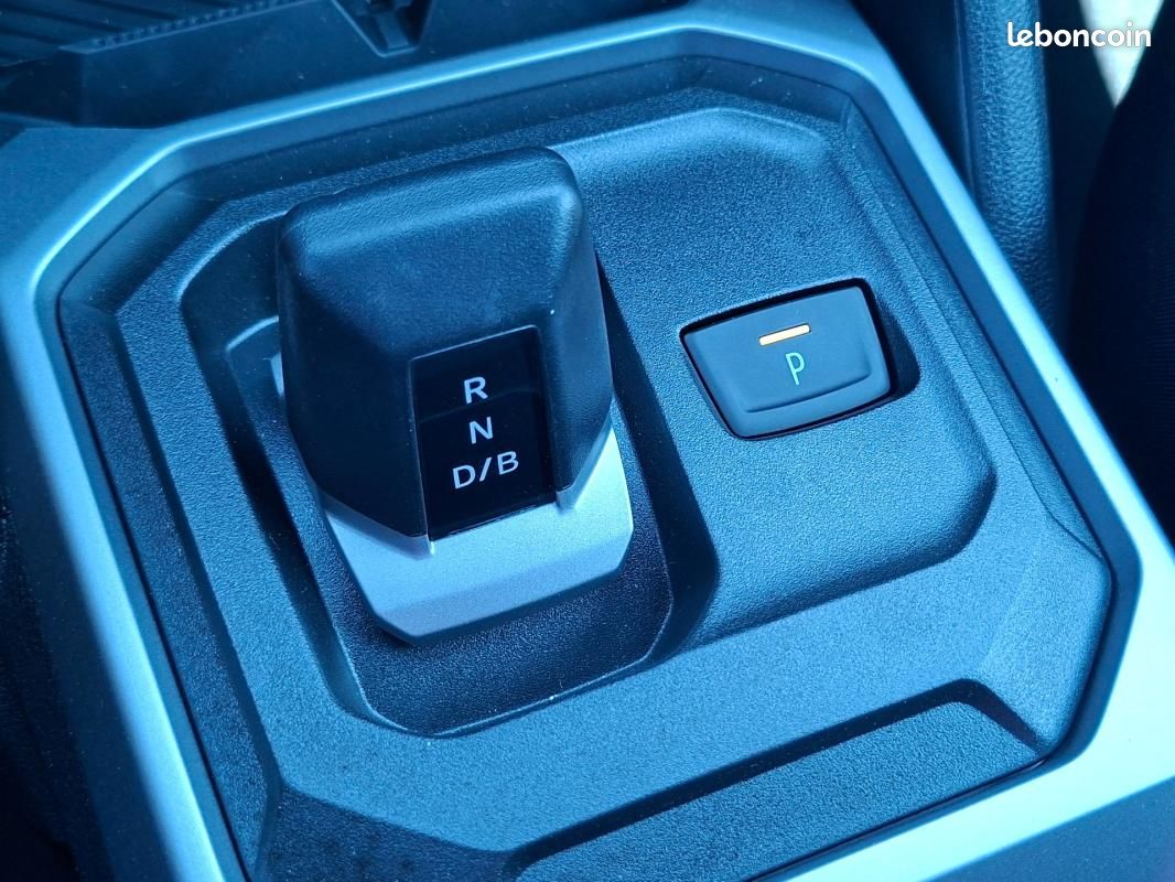Dacia Duster Hybrid 155 Extreme +camera 360+ surveillance angles morts+ regulateur adaptatif+ vol... (image 29)