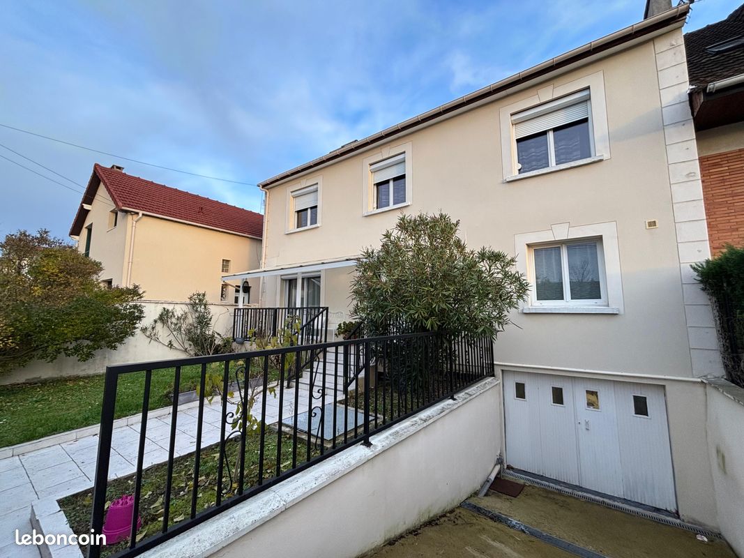 Maison 6 pièces 175 m² · à Drancy · 175 m² · 495 000 €