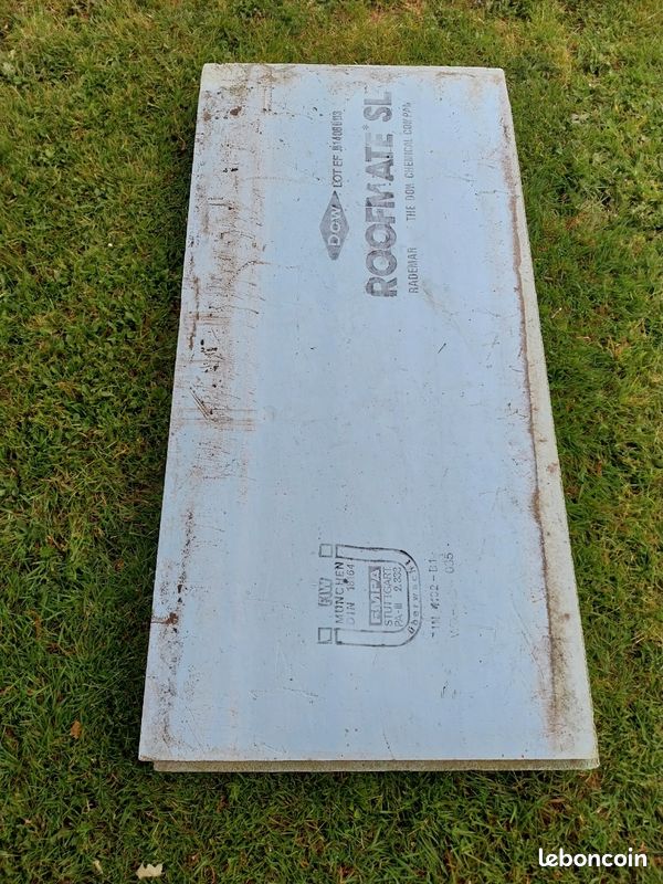 Plaque polystyrene (image 1)