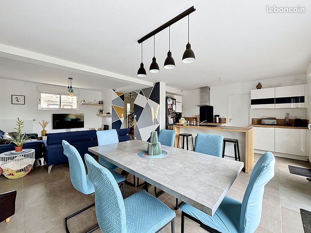 Maison 4 pièces 92 m² · à Carquefou · 92 m² · 319 900 €