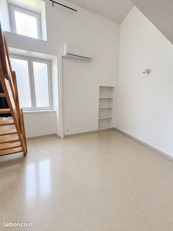 Appartement 2 pièces 21 m² · à Saintes · 21 m² · 458 €/mois