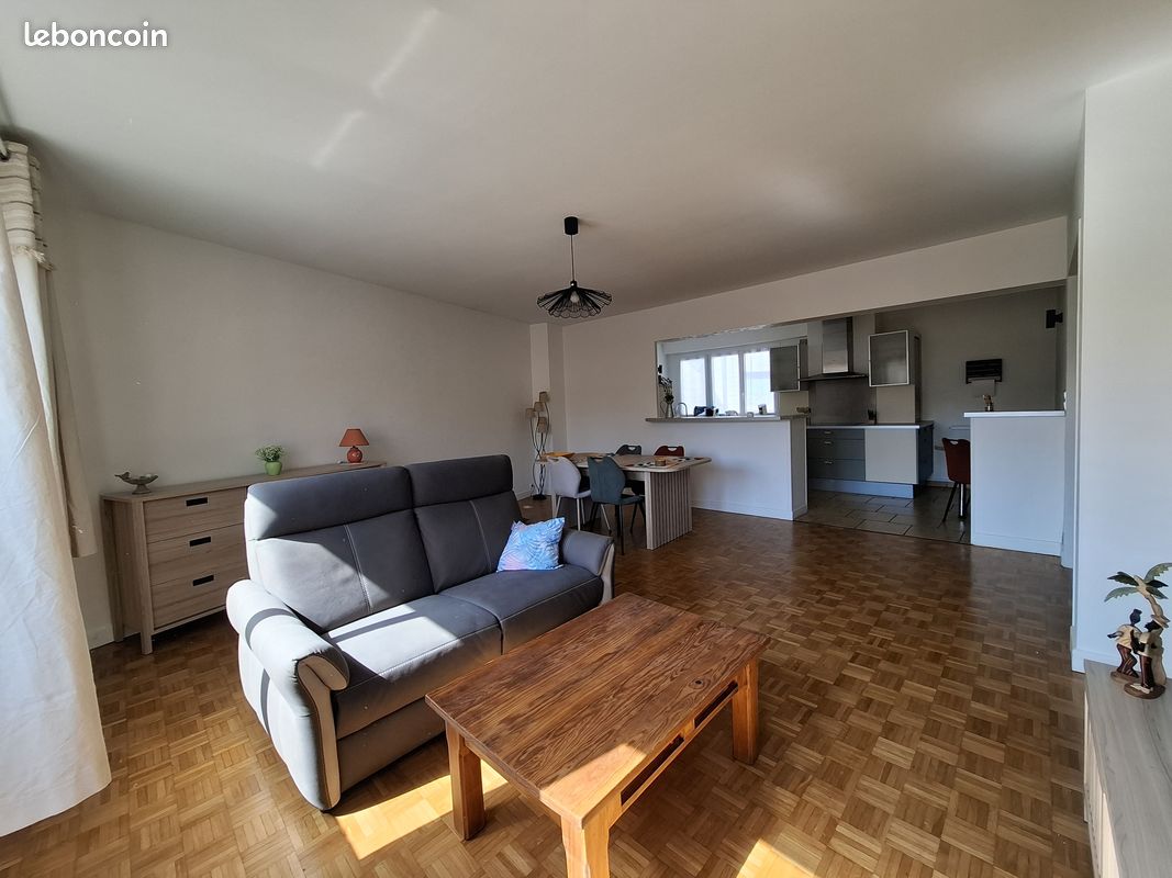 Appartement 4 pièces 110 m² · à Vichy · 110 m² · 1 250 €/mois