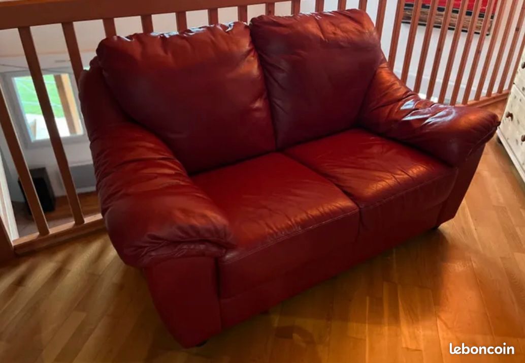 Canapé Cuire Rouge (image 1)