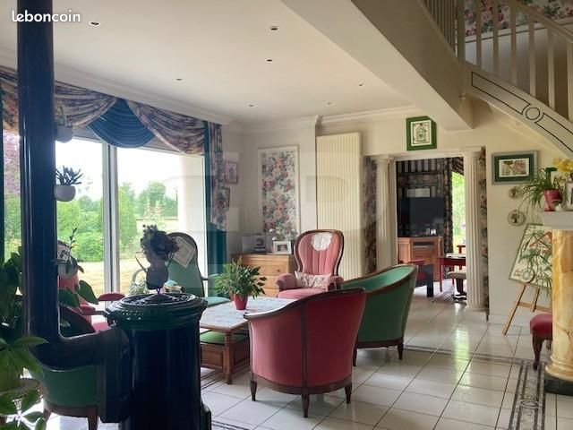 Maison 6 pièces 162 m² - Moncoutant-sur-Sèvre 79320 Moncoutant (image principale 5)