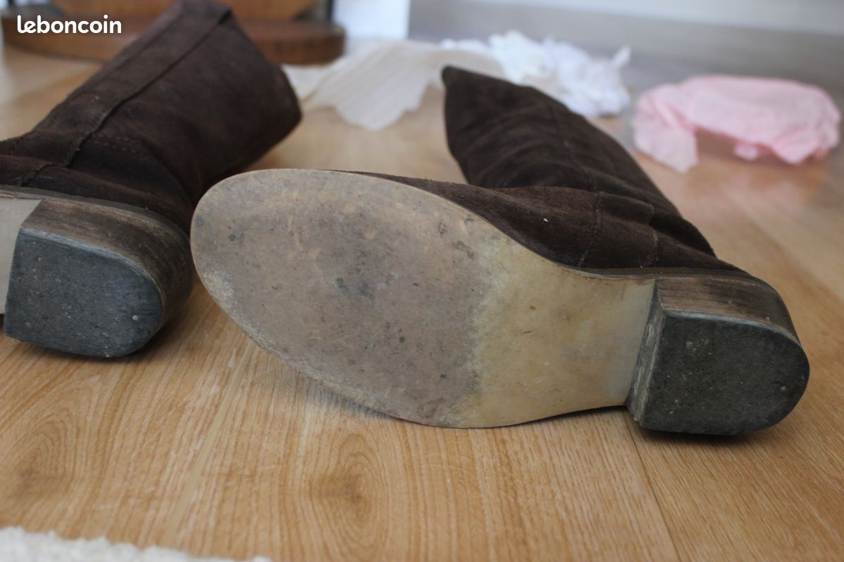 Bottes cavalières cuir daim Eram Chaussures