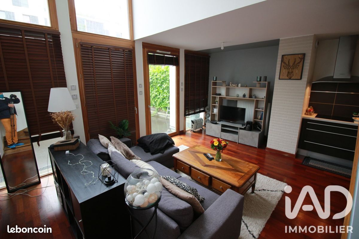 Appartement 4 pièces 70 m² · à Tours · 70 m² · 1 033 €/mois