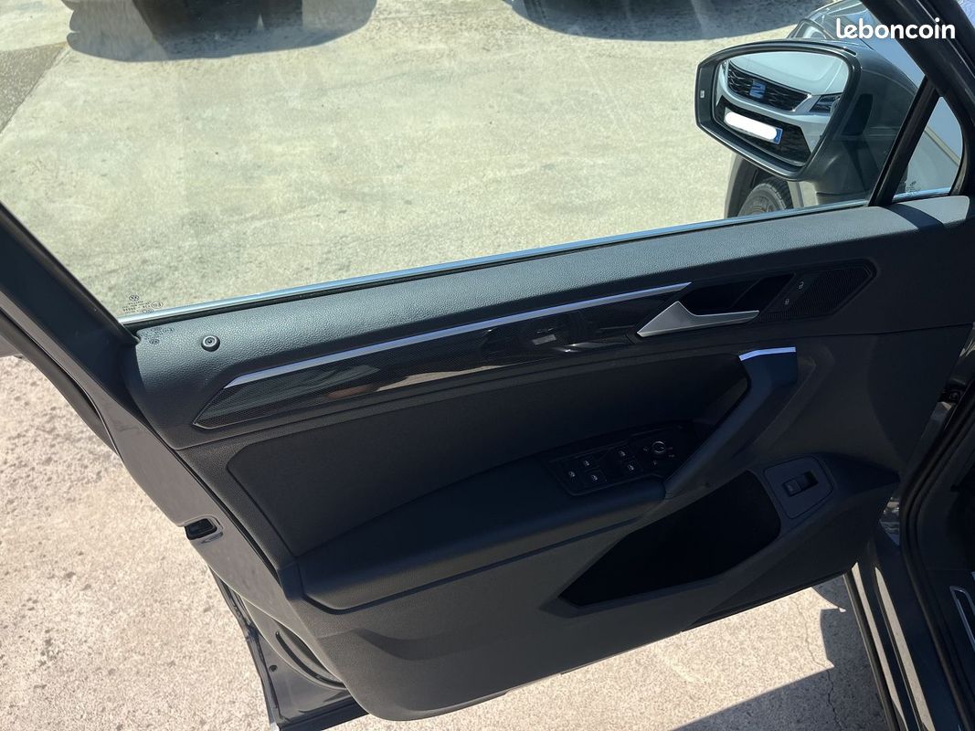 Volkswagen TIGUAN 2.0 TDI 150CH ELEGANCE DSG7 (image 9)