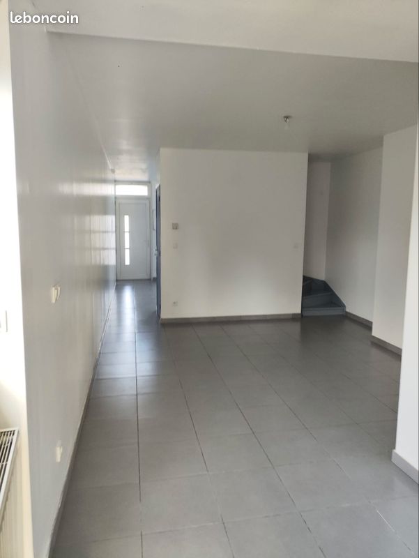 Maison 6 pièces 101 m² · à Bruay-sur-l'Escaut · 101 m² · 128 000 €