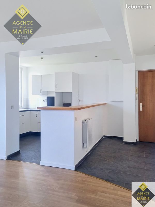 Appartement 3 pièces 50 m² · à Draveil · 50 m² · 904 €/mois