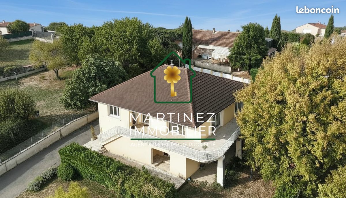 Maison 6 pièces 184 m² · à Saint-Bonnet-de-Mure · 184 m² · 525 000 €