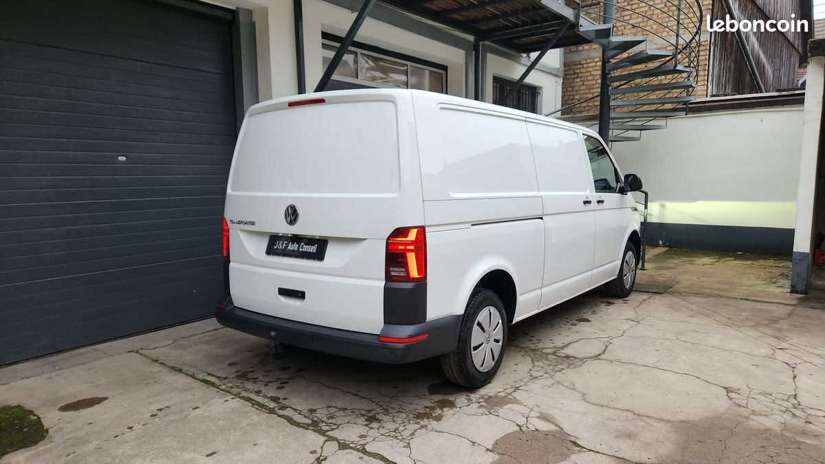 VOLKSWAGEN Transporter T6.1 2022 / 2,0l TDI 150 cv / BM6 (image 2)