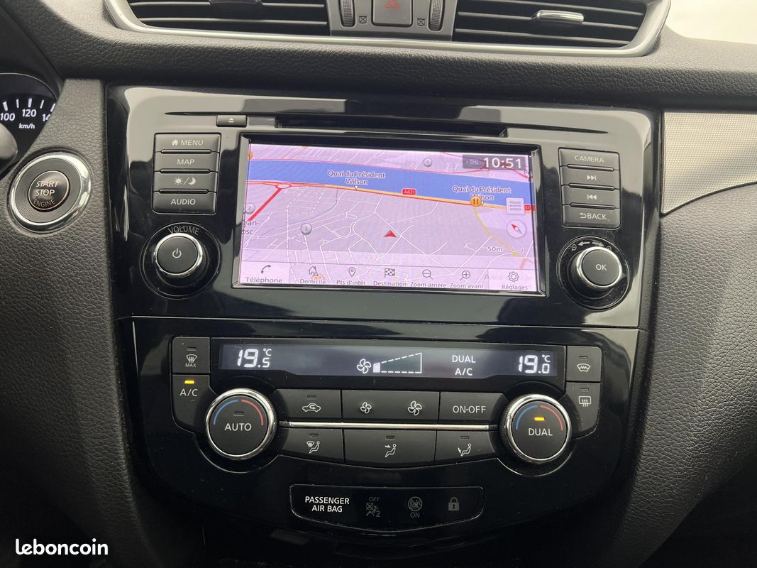 NISSAN QASHQAI 1.3i DIG-T - 140 CH - Phase 2 - 2019 - Finition Tekna - Garantie 12 mois (image 13)