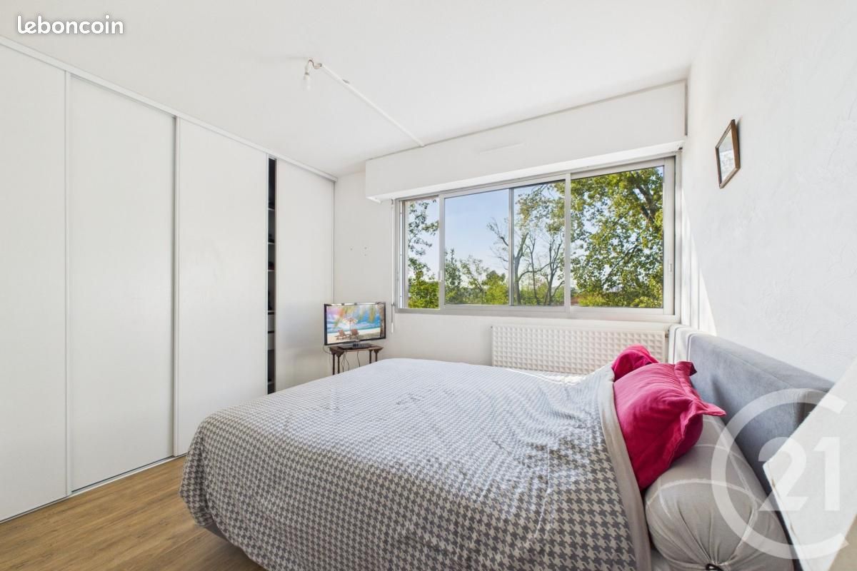Appartement 3 pièces 77 m² · à Bordeaux · 77 m² · 1 150 €/mois