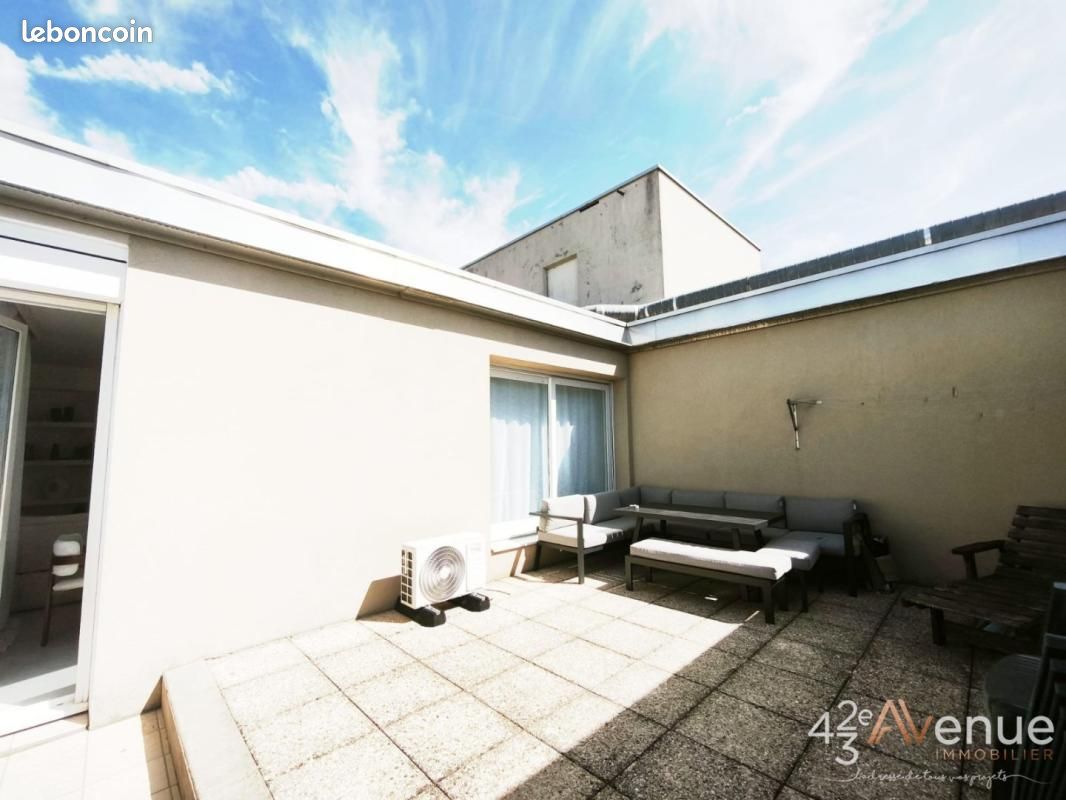 Appartement 5 pièces 118 m² · à Saint-Étienne · 118 m² · 299 000 €