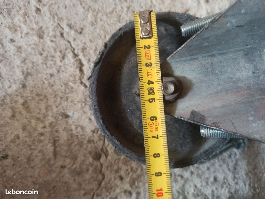 Roues fixes 9cm de diamètre (image 4)