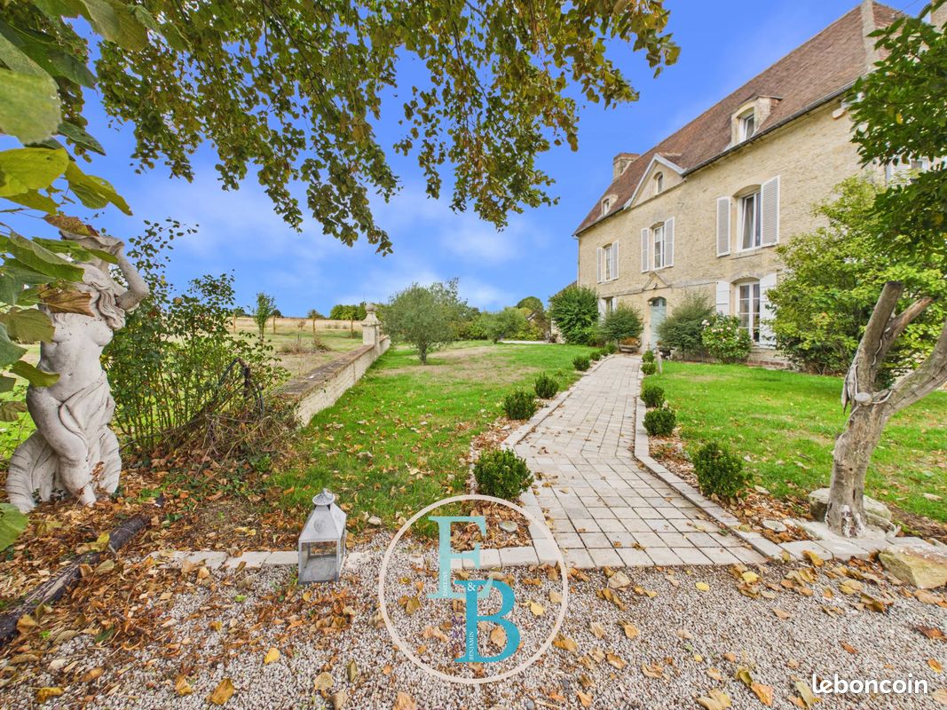 Maison 9 pièces 310 m² · à Merville-Franceville-Plage · 310 m² · 1 785 000 €
