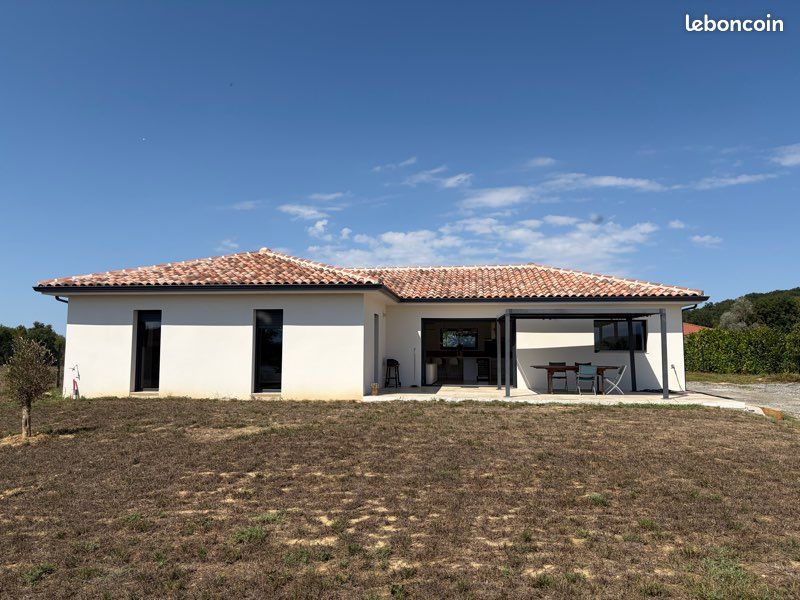 Maison 4 pièces 150 m² · à Chelle-Debat · 150 m² · 310 000 €