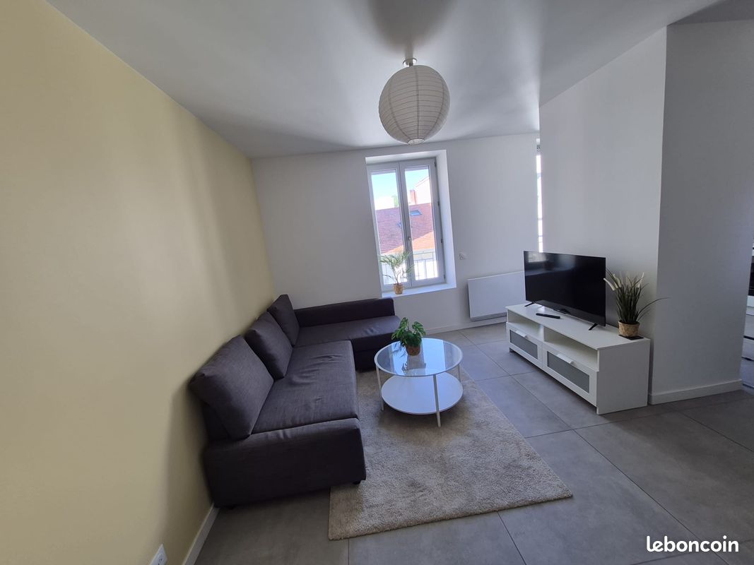 Appartement 2 pièces 60 m² · à Saint-Étienne · 60 m² · 590 €/mois