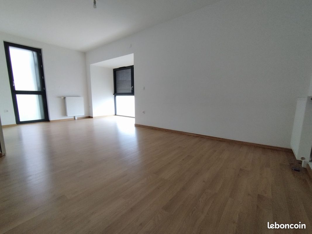 Appartement 4 pièces 93 m² · à Chartres · 93 m² · 960 €