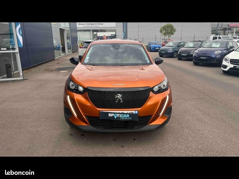 Peugeot 2008 1.2 PureTech 130ch S&S Style EAT8 (image 10)