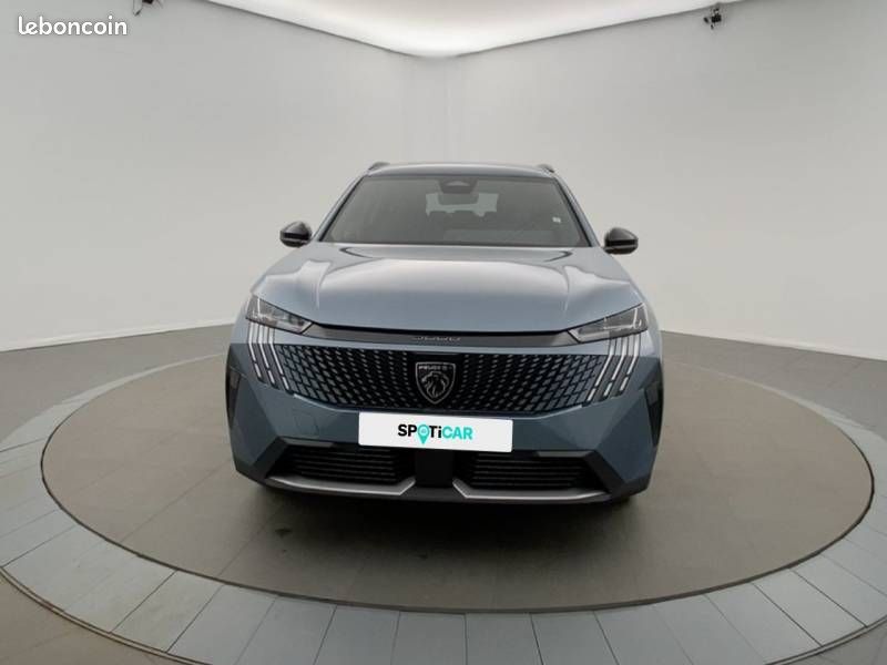 Peugeot 5008 Hybrid 145 ch e-DCS6 Allure (image 2)