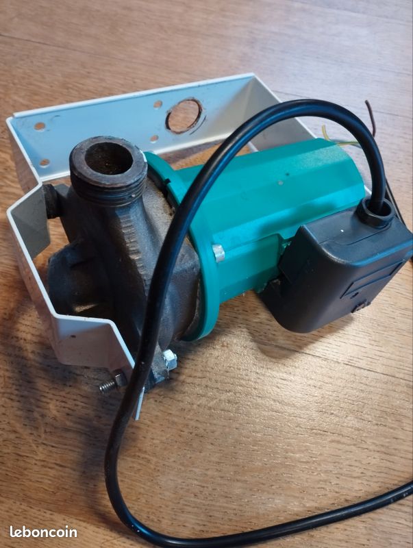Circulateur chauffage central (image 1)