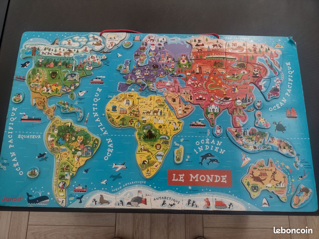 Carte monde aimantée (image 1)
