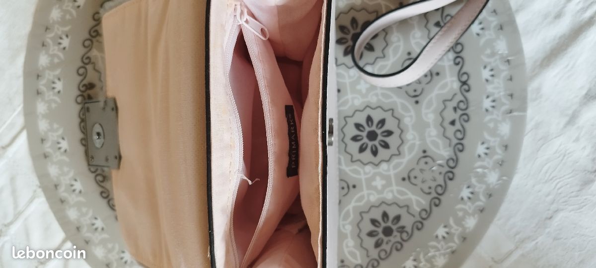 Petit prix sac à main couleur lavande avec fausse fourrure (image 2)