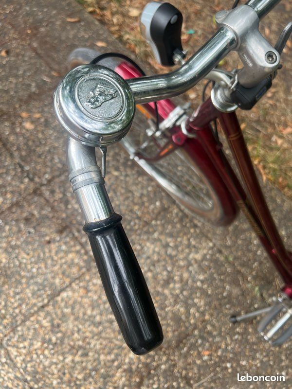 Vélo de ville vintage Peugeot Valentigney (image 9)