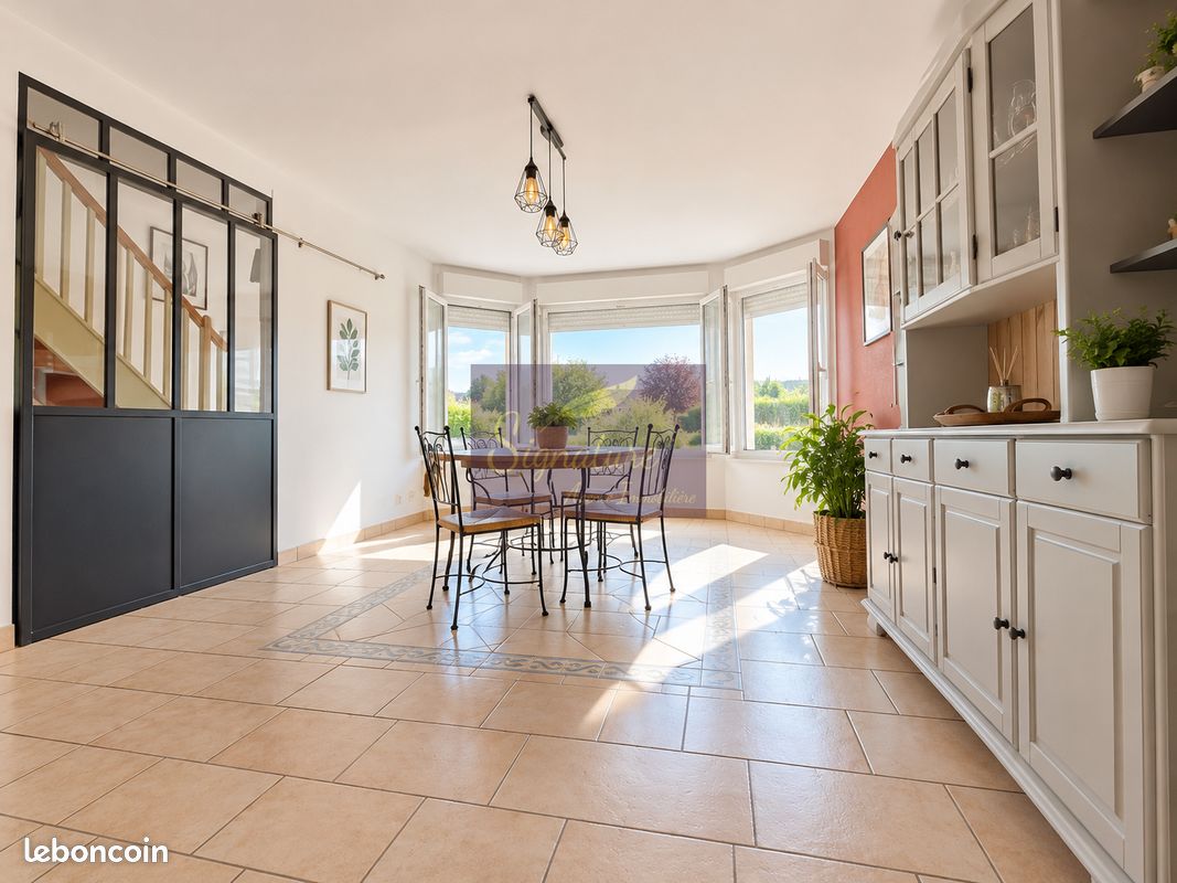 Maison 9 pièces 190 m² · à Moncé-en-Belin · 190 m² · 308 000 €