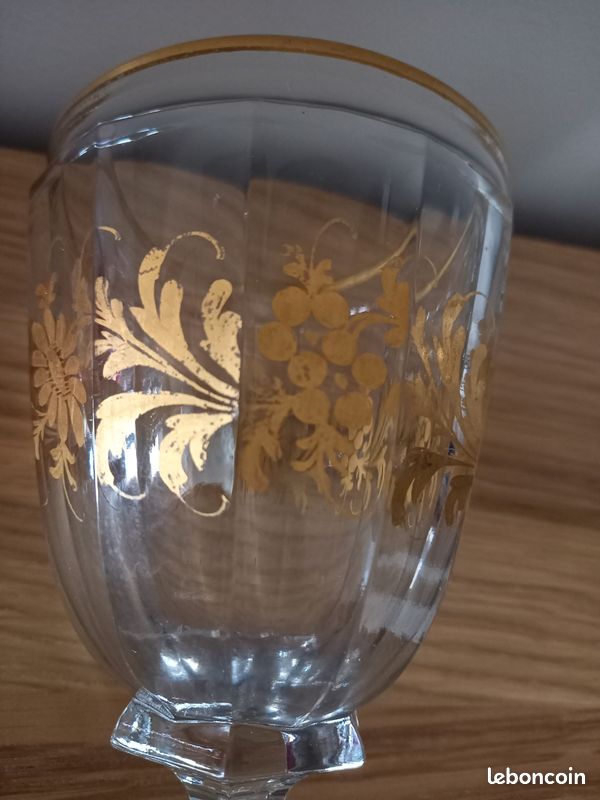 Verre à pied ancien Cristal (image 2)